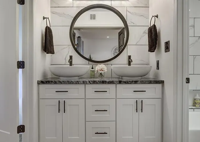 Charming In Scottsdale! Apartment